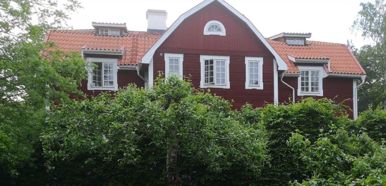Stockholm B&B Cottage แนคคา ภายนอก รูปภาพ
