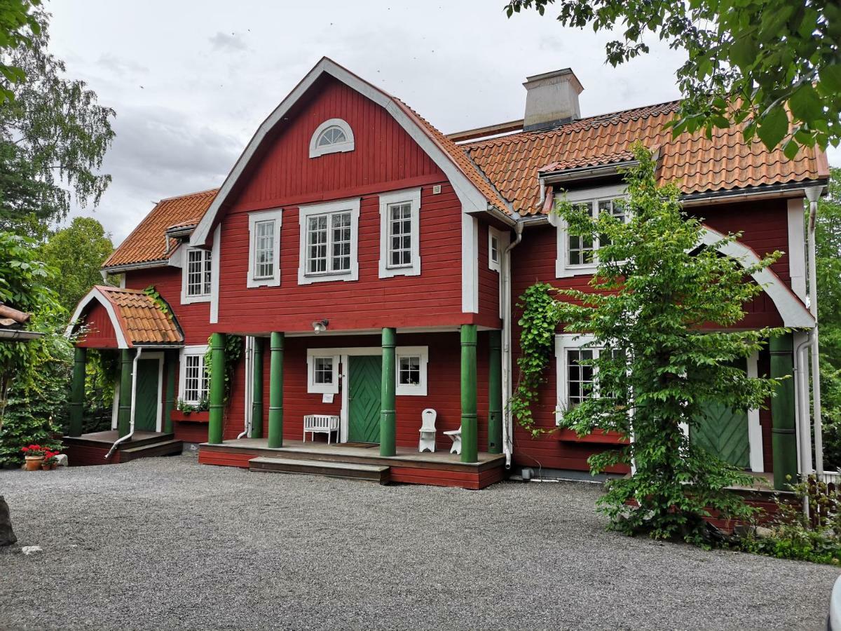 Stockholm B&B Cottage แนคคา ภายนอก รูปภาพ